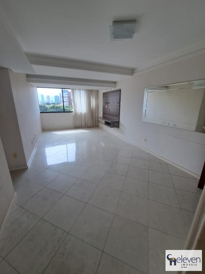 Apartamento à venda com 4 quartos, 145m² - Foto 25