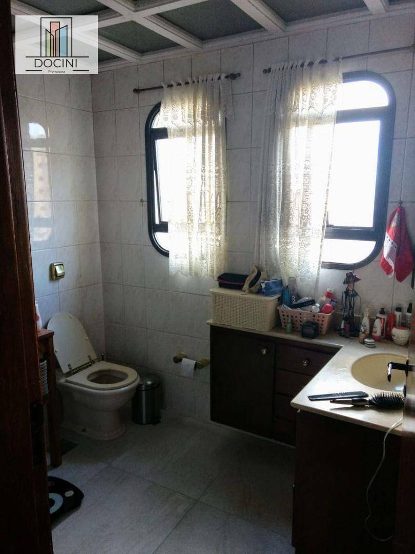 Apartamento à venda com 4 quartos, 138m² - Foto 26