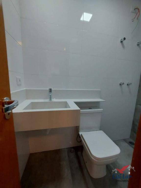 Sobrado à venda e aluguel com 3 quartos, 207m² - Foto 36