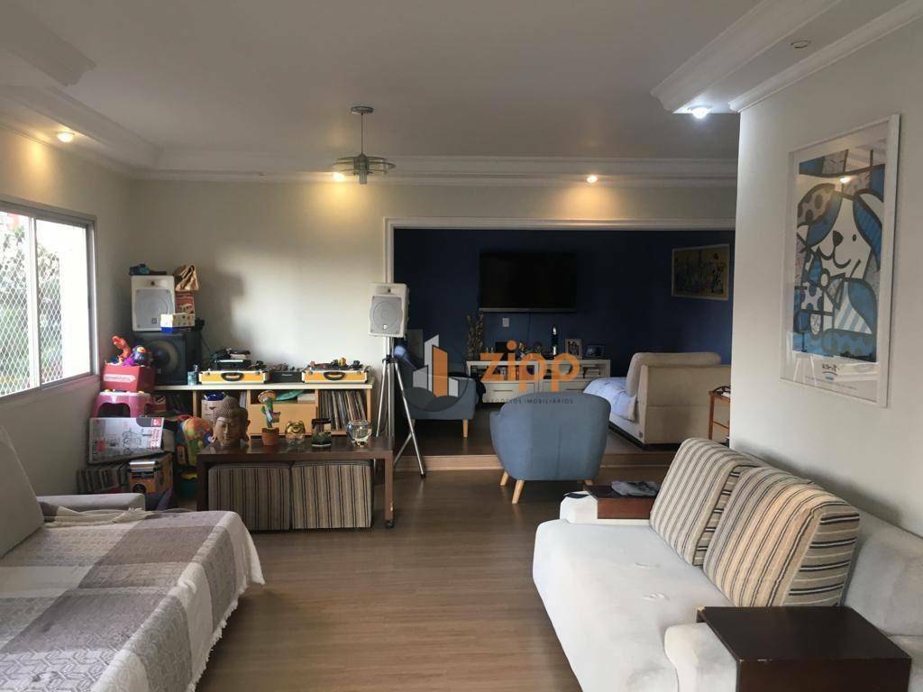 Apartamento à venda com 3 quartos, 186m² - Foto 2