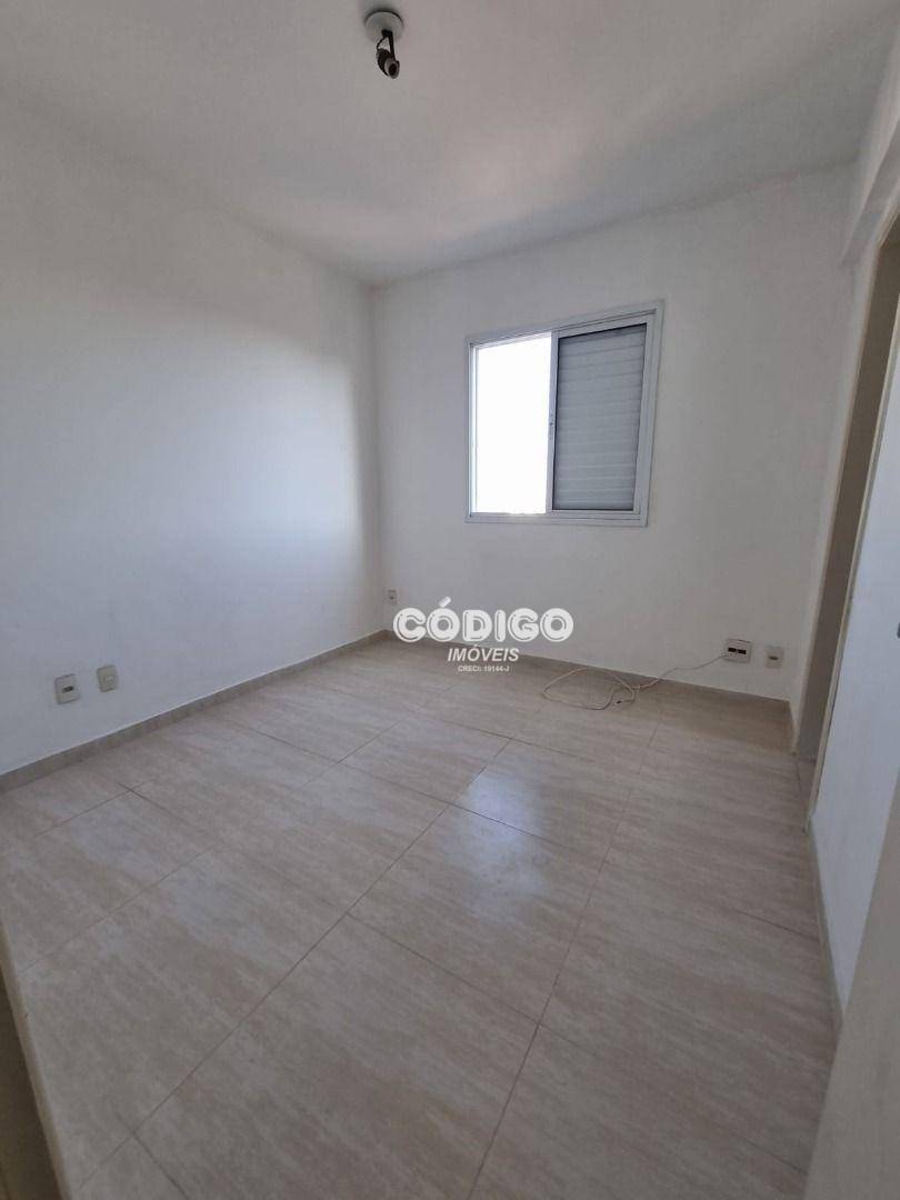 Apartamento para alugar com 2 quartos, 69m² - Foto 8