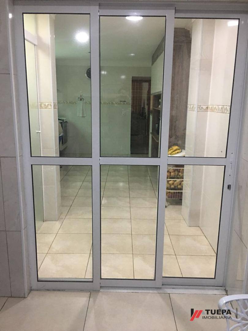 Sobrado à venda com 3 quartos, 225M2 - Foto 11