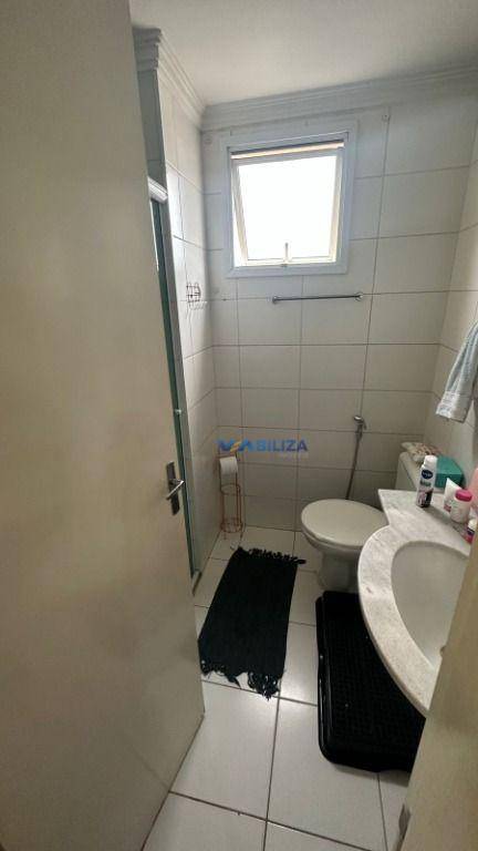 Apartamento à venda com 3 quartos, 77m² - Foto 23