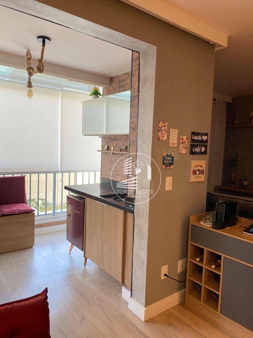 Apartamento à venda com 2 quartos, 55m² - Foto 13