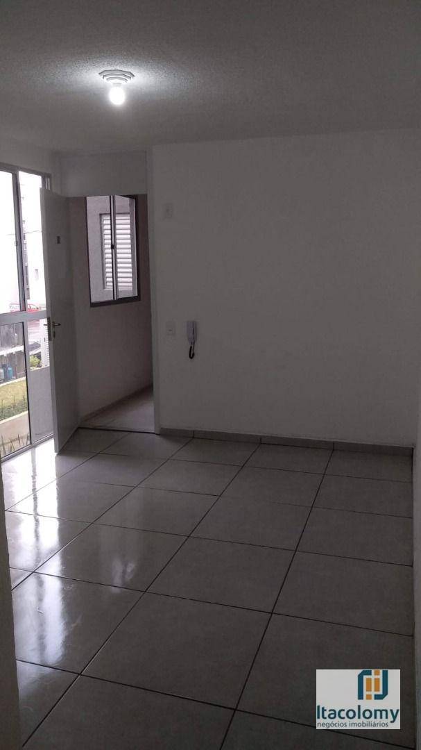 Apartamento à venda com 2 quartos, 43m² - Foto 18