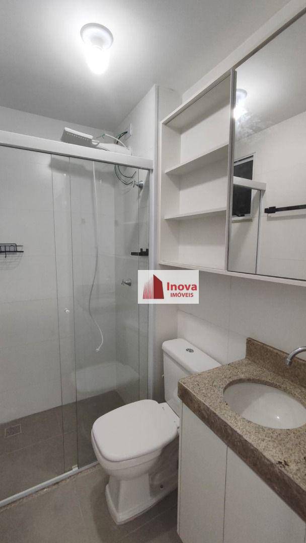 Apartamento à venda com 2 quartos, 65m² - Foto 19