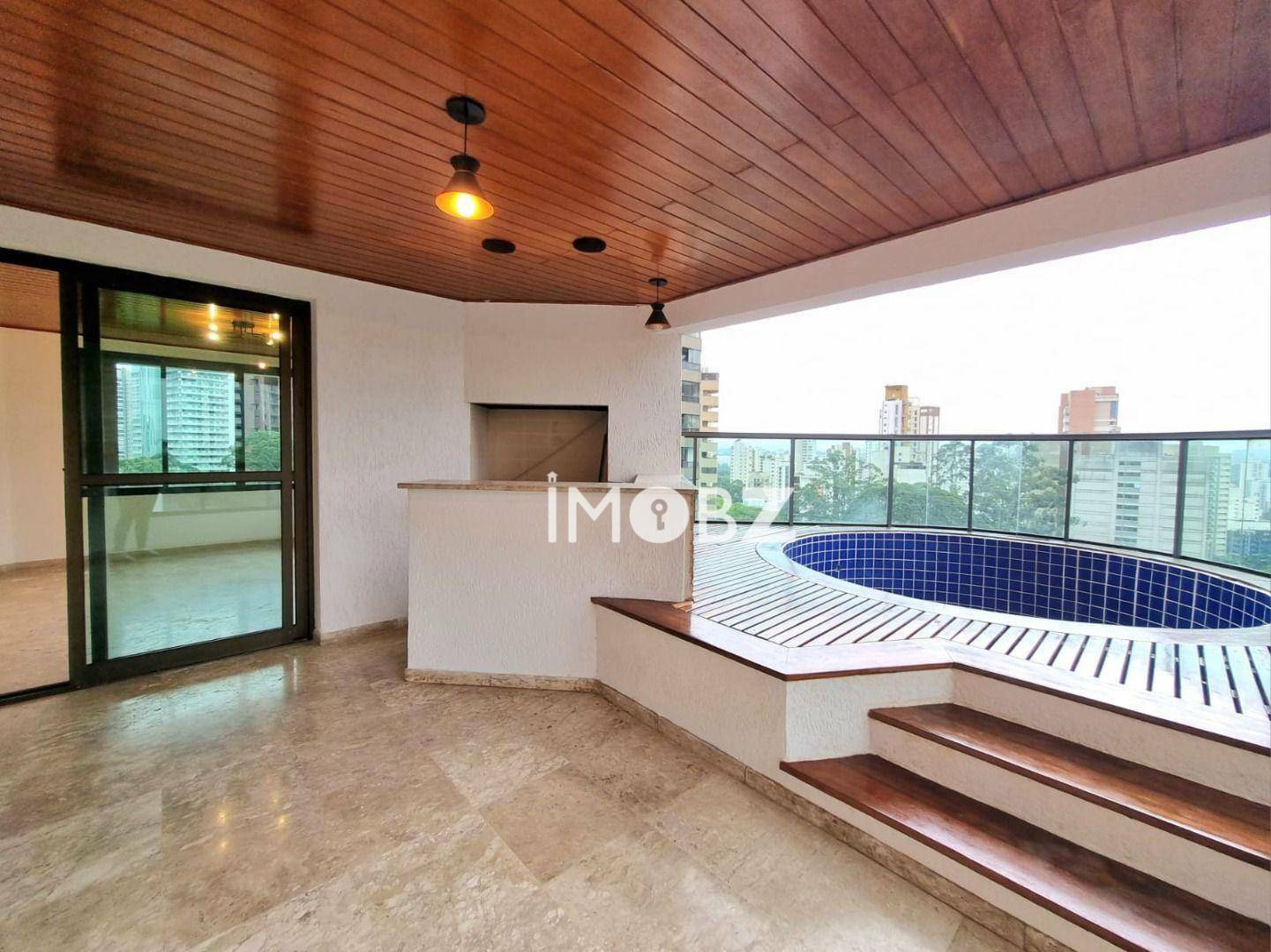 Apartamento à venda com 4 quartos, 236m² - Foto 2