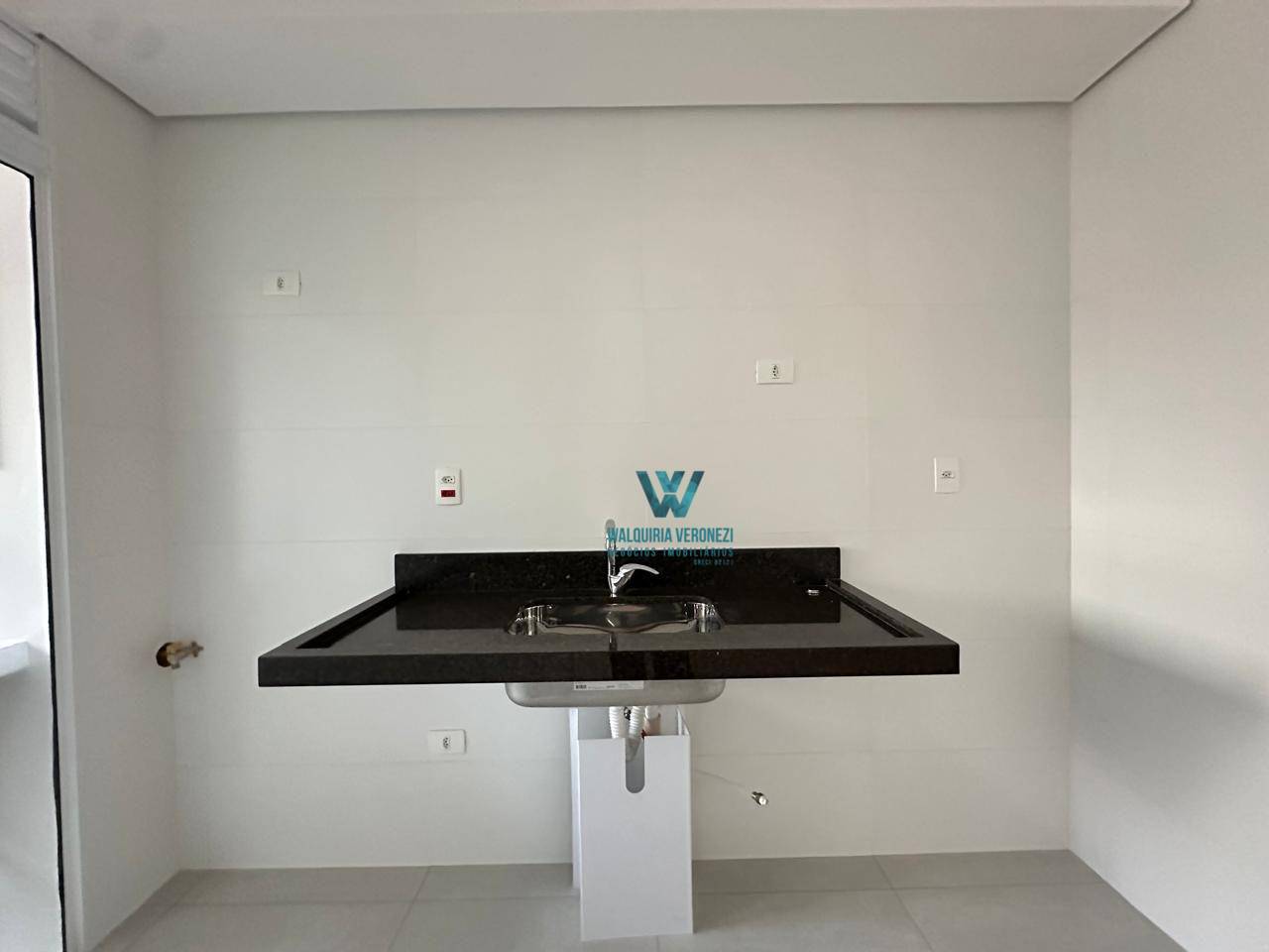 Apartamento à venda com 2 quartos, 67m² - Foto 14