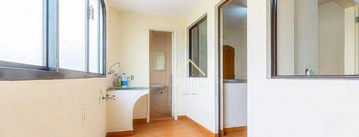 Apartamento à venda com 3 quartos, 136m² - Foto 23