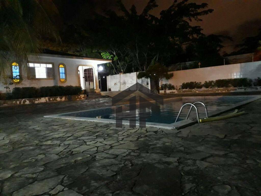 Casa à venda com 6 quartos, 560m² - Foto 9