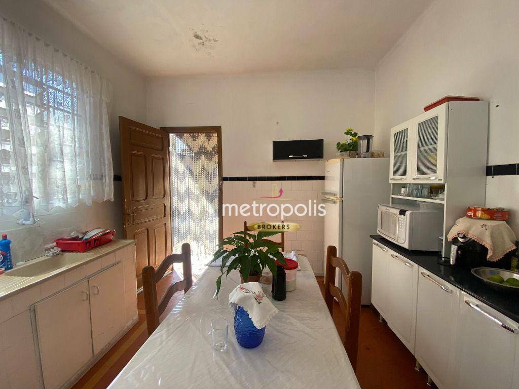 Casa à venda com 2 quartos, 220m² - Foto 15