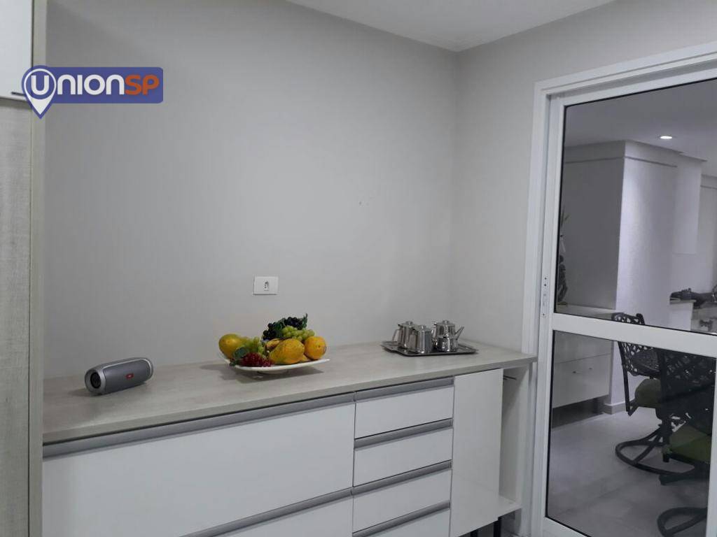 Apartamento à venda com 4 quartos, 199m² - Foto 15