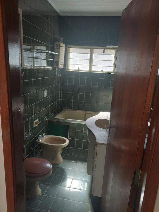 Casa à venda com 4 quartos, 220m² - Foto 5