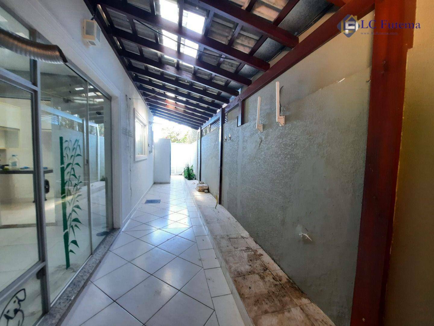 Casa de Condomínio à venda com 3 quartos, 181m² - Foto 40