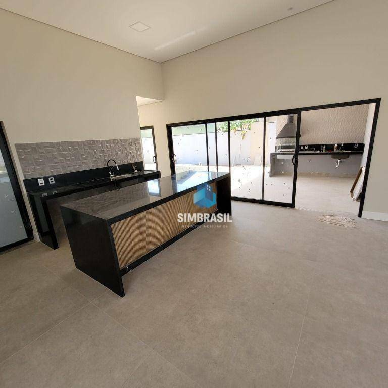 Casa à venda com 3 quartos, 194m² - Foto 6