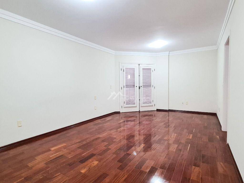 Casa de Condomínio à venda e aluguel com 5 quartos, 542m² - Foto 33