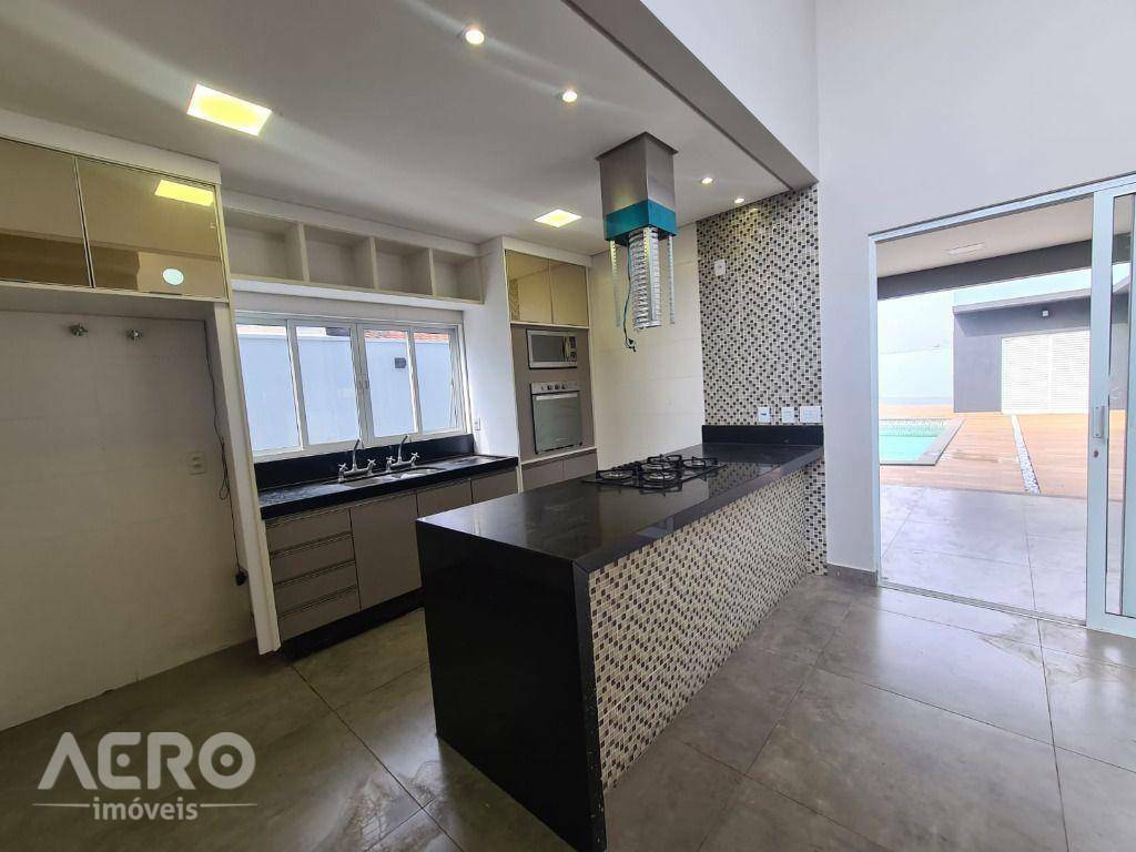 Casa de Condomínio à venda com 3 quartos, 290m² - Foto 17