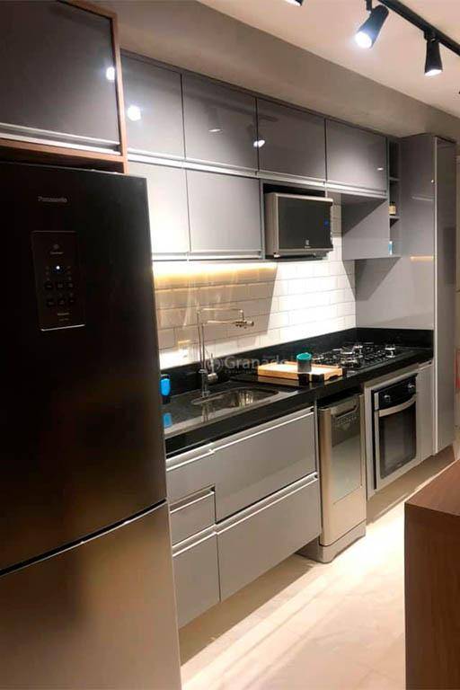 Apartamento à venda com 3 quartos, 67m² - Foto 7