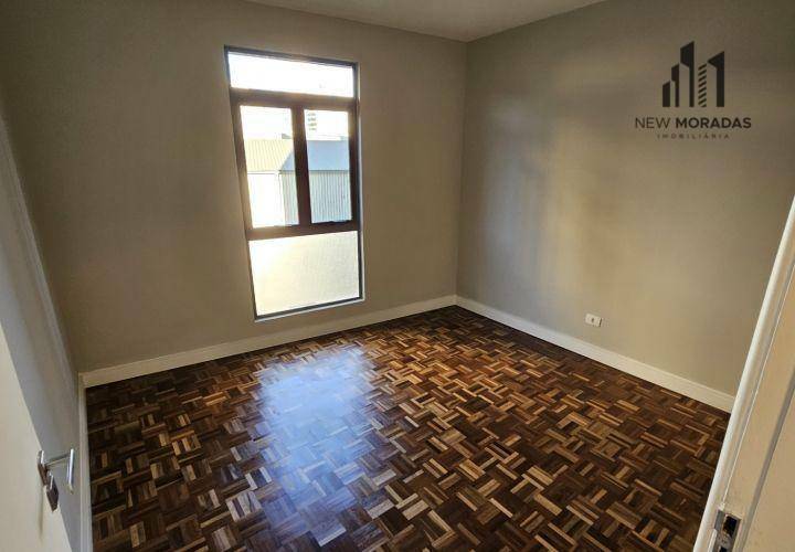 Apartamento à venda com 3 quartos, 93m² - Foto 10