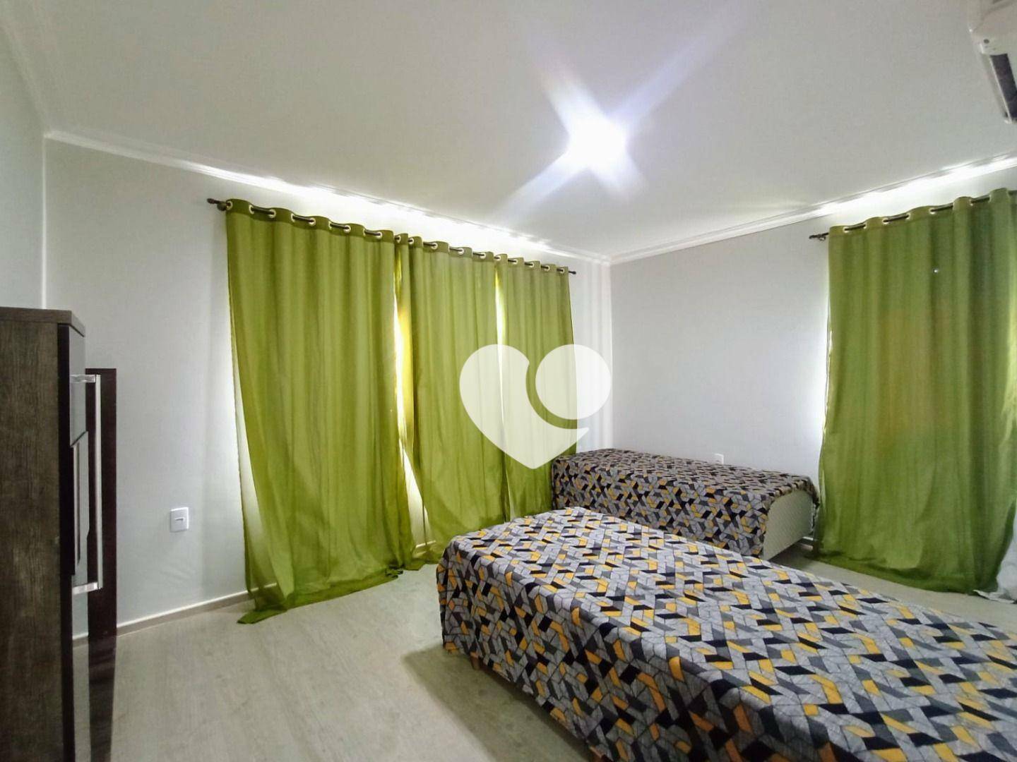 Casa de Condomínio à venda com 8 quartos, 600m² - Foto 34