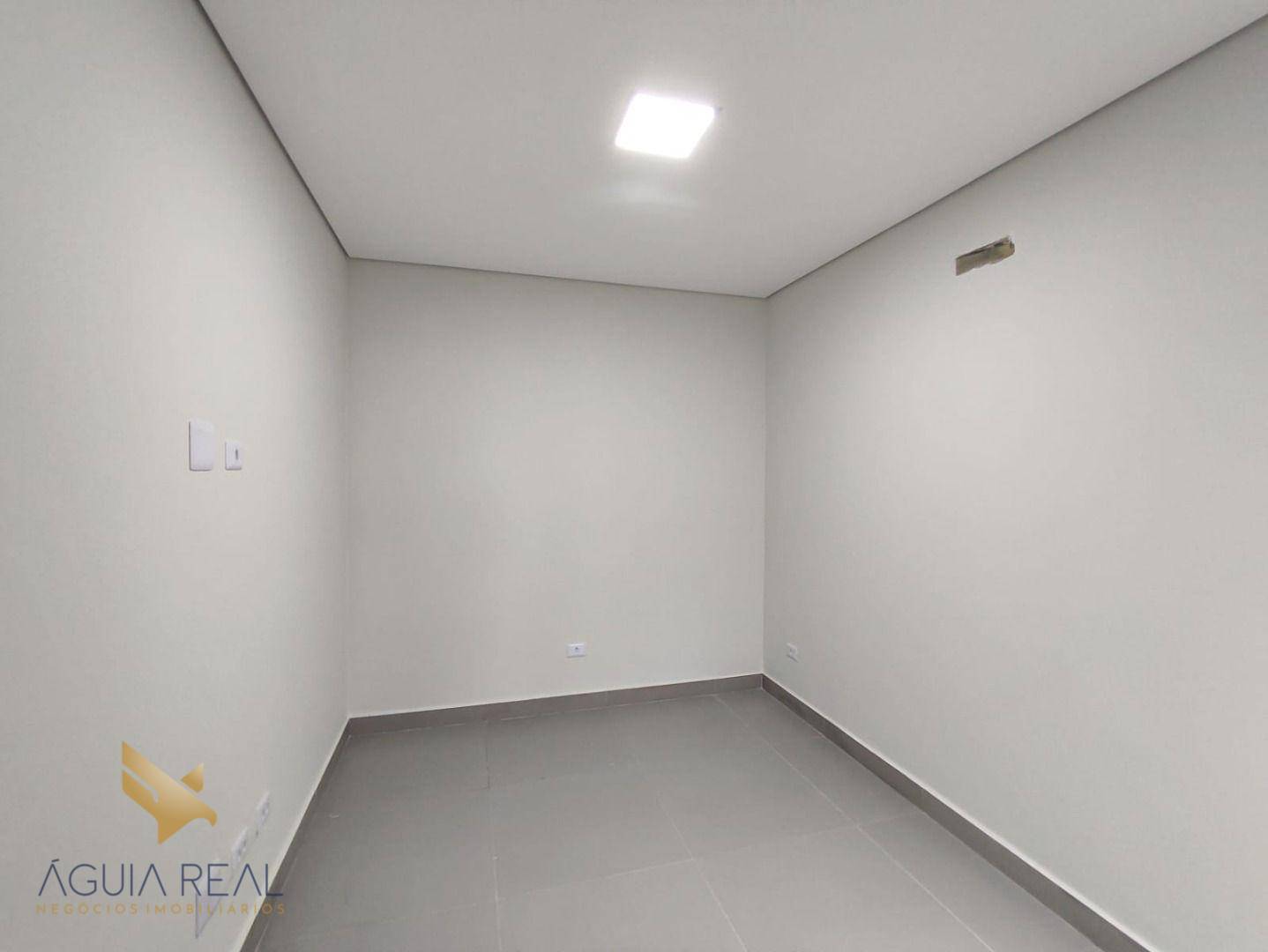 Casa à venda com 3 quartos, 103m² - Foto 13