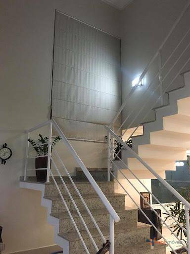 Casa de Condomínio à venda com 3 quartos, 330m² - Foto 11