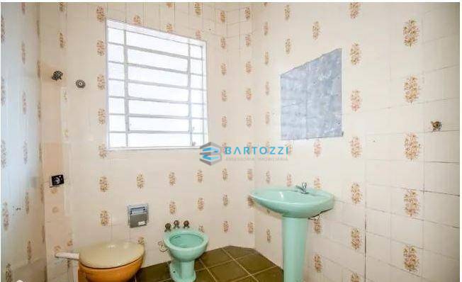 Sobrado à venda com 2 quartos, 312m² - Foto 22