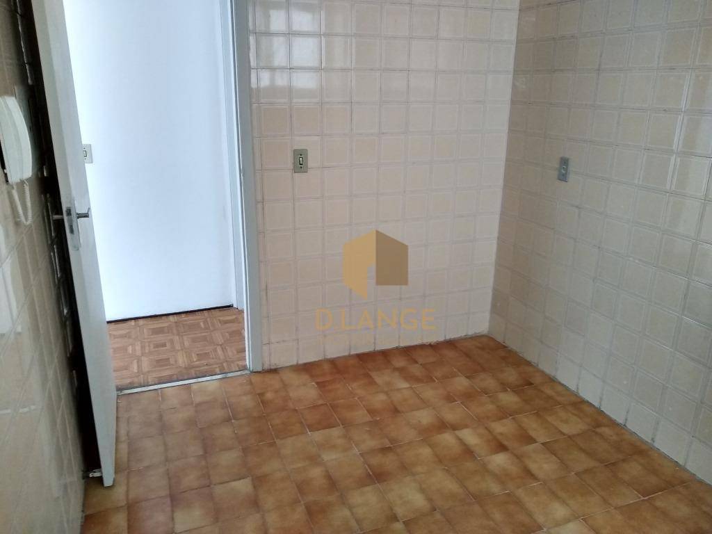 Apartamento para alugar com 2 quartos, 70m² - Foto 7