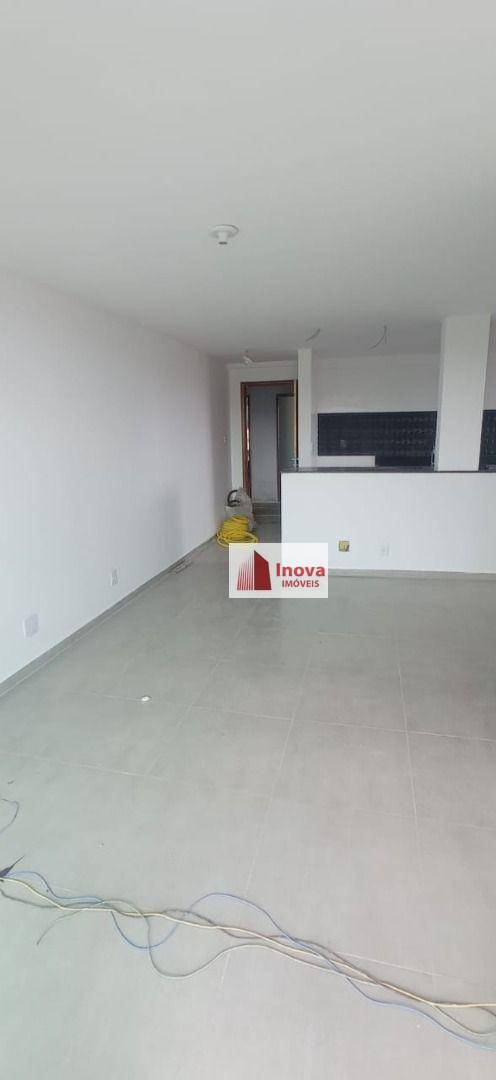 Apartamento à venda com 2 quartos, 80m² - Foto 48