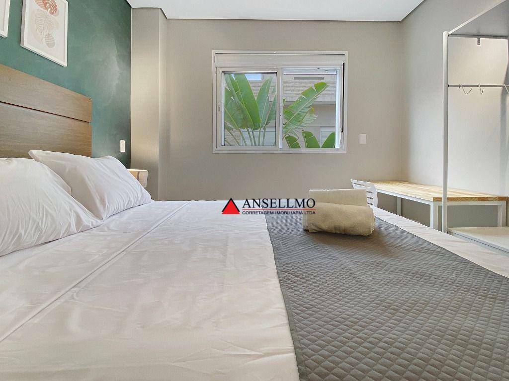 Casa de Condomínio à venda com 4 quartos, 219m² - Foto 32