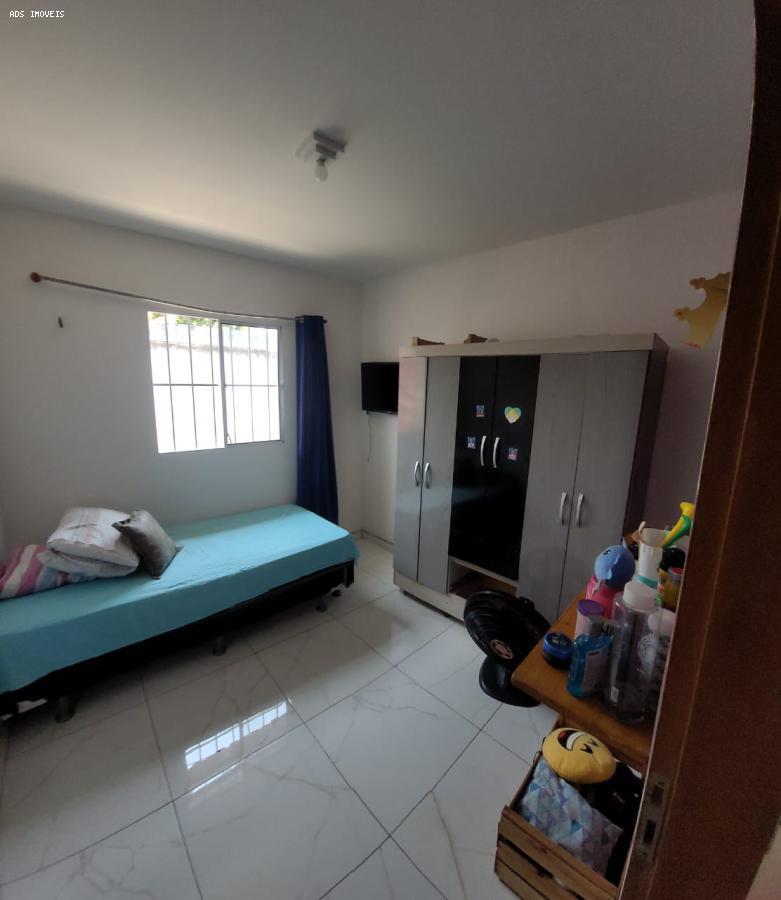 Casa à venda com 3 quartos, 108m² - Foto 12