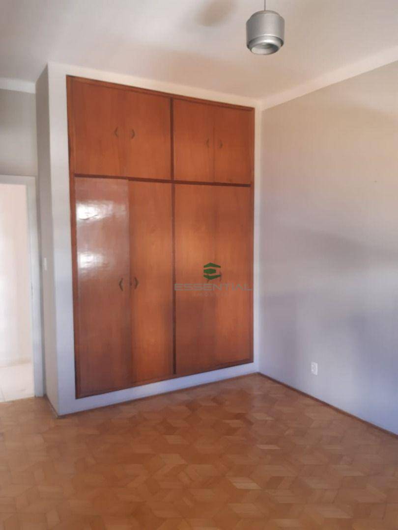 Apartamento à venda com 3 quartos, 170m² - Foto 9