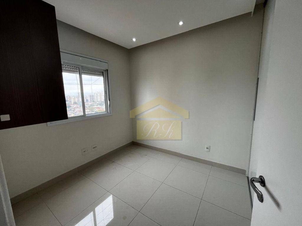 Apartamento à venda com 3 quartos, 83m² - Foto 12