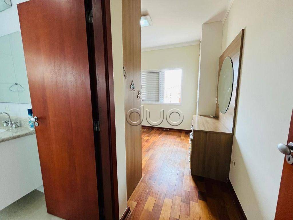 Casa de Condomínio à venda com 3 quartos, 207m² - Foto 24