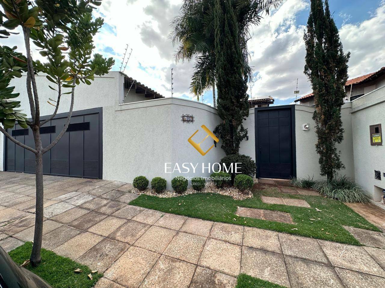 Sobrado, 5 quartos, 365 m² - Foto 4