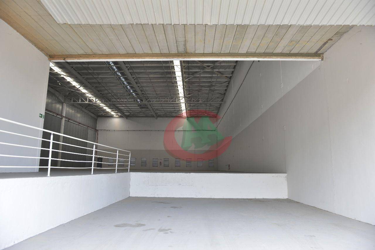 Depósito-Galpão-Armazém à venda e aluguel, 1656m² - Foto 3