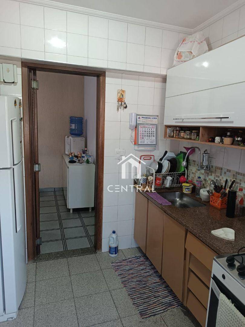 Apartamento à venda com 2 quartos, 68m² - Foto 9