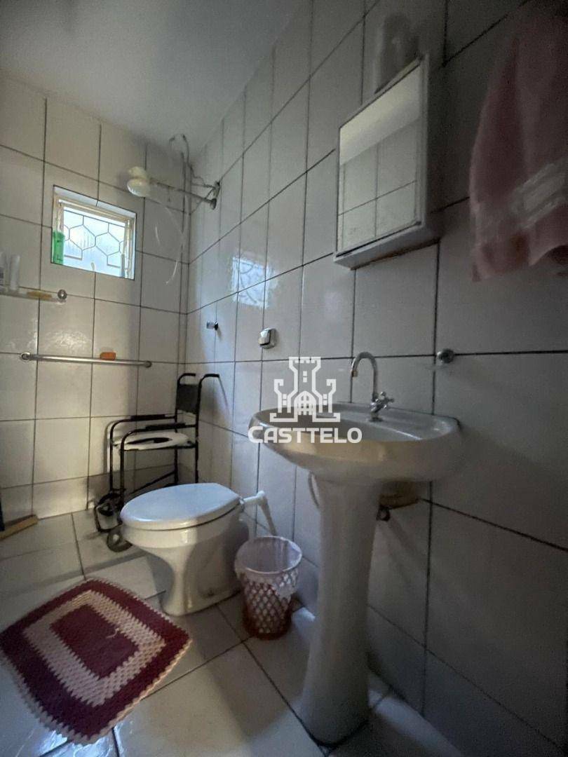 Casa à venda com 5 quartos, 163m² - Foto 12