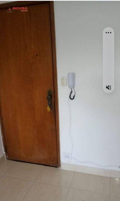 Apartamento à venda com 2 quartos, 65m² - Foto 2