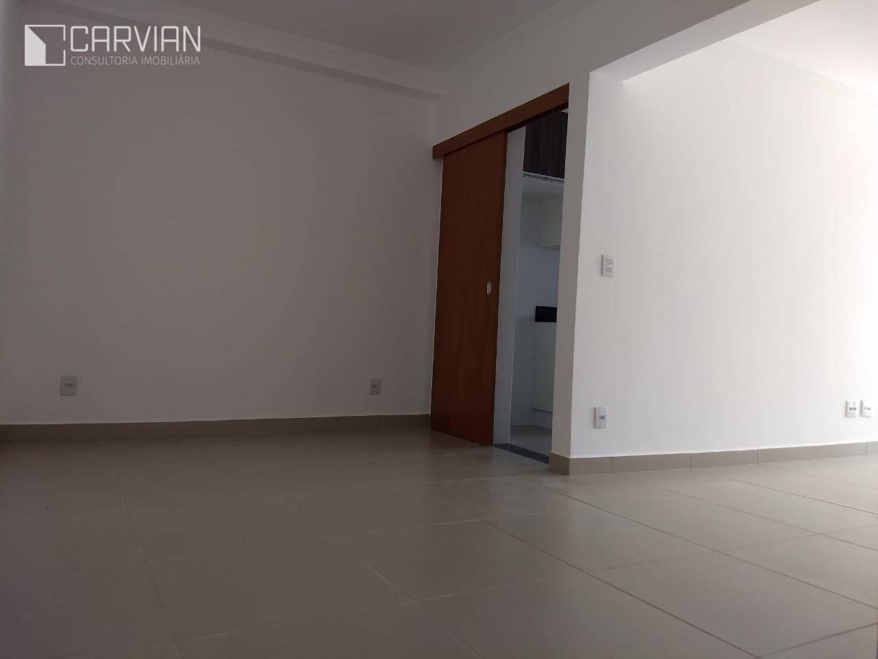 Apartamento à venda com 2 quartos, 85m² - Foto 6