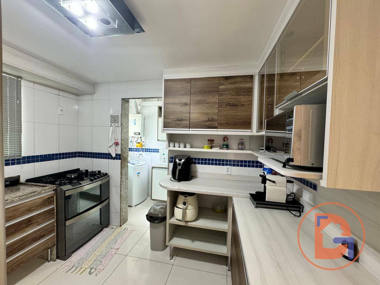 Apartamento à venda com 3 quartos, 180m² - Foto 30