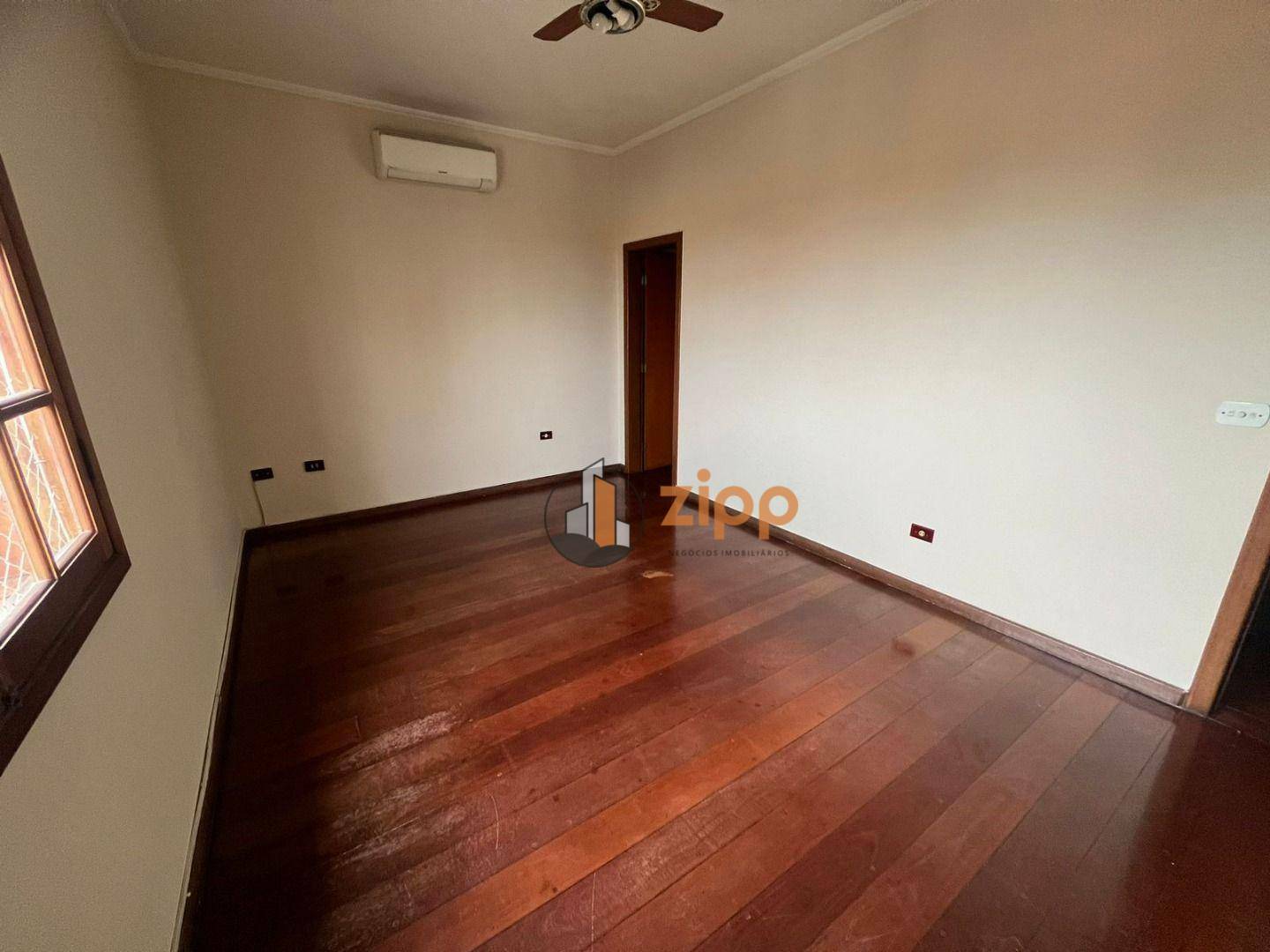 Sobrado à venda com 4 quartos, 280m² - Foto 43