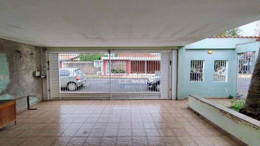 Casa à venda com 3 quartos, 153m² - Foto 2