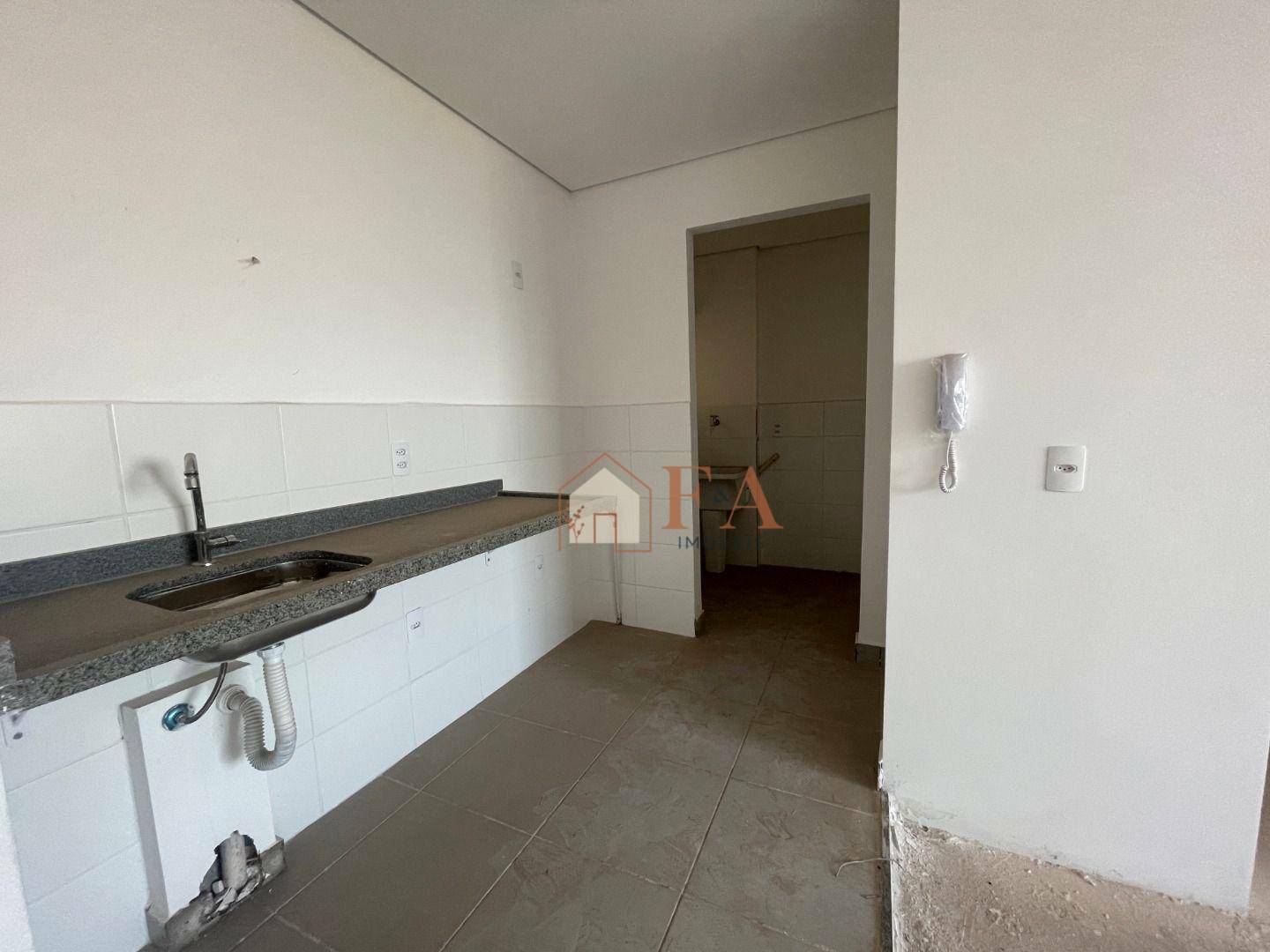 Apartamento à venda com 3 quartos, 66m² - Foto 4