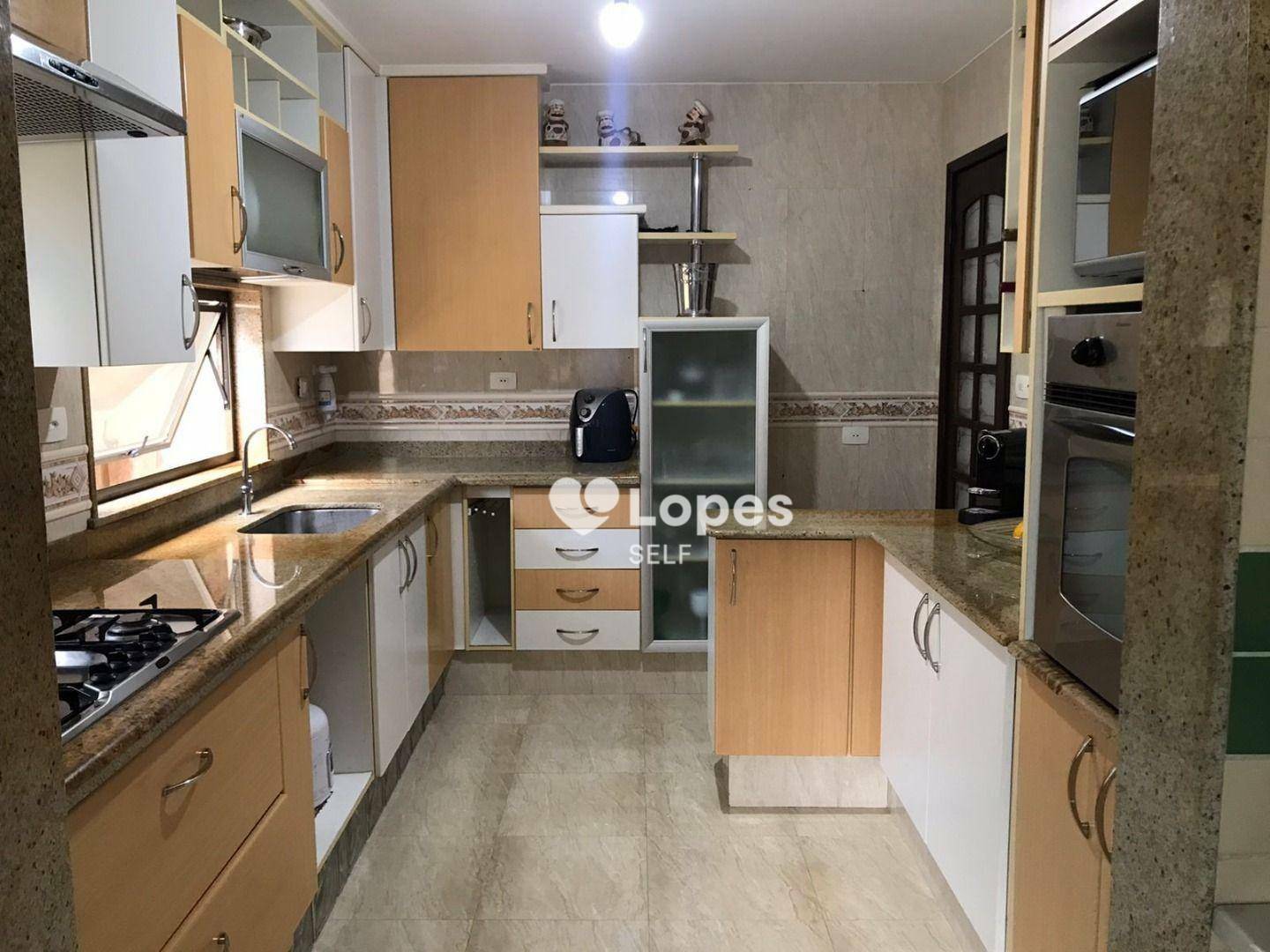 Casa à venda com 4 quartos, 236m² - Foto 17