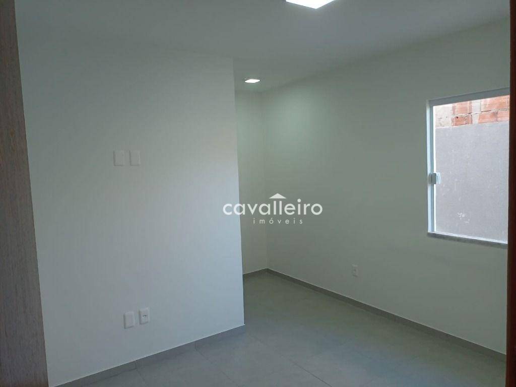 Casa à venda com 3 quartos, 97m² - Foto 8