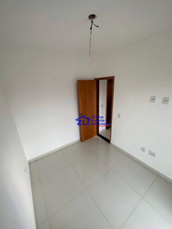 Apartamento à venda com 2 quartos, 46m² - Foto 11