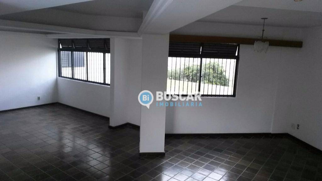 Apartamento à venda com 3 quartos, 140m² - Foto 30