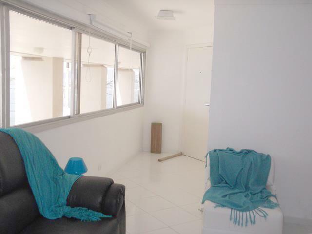 Apartamento à venda com 2 quartos, 55m² - Foto 4