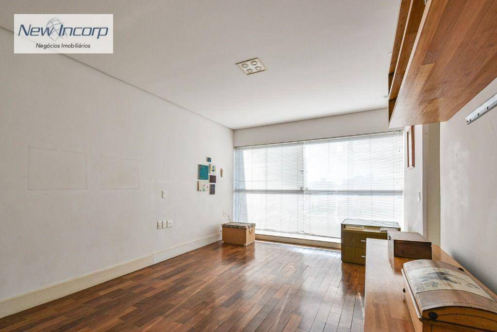 Sobrado à venda com 4 quartos, 375m² - Foto 40